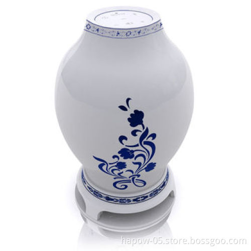 Rechargeable blue and white porcelain Bluetooth speakerNew